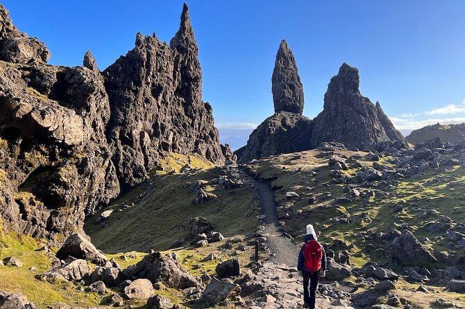 Skye Explorer Hiking Day Tour - The Morning Route: Loch Ness to Loch Duich, then Toward Skye