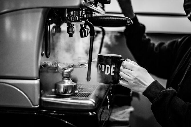 Small-Group Historic Coffee Tour in Edinburgh - Small group size, and why the guide really matters