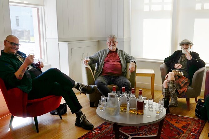 Speyside Whisky Trails from Inverness - Stop 3, Dufftown: Lunch Options and a Massive Whisky Shop