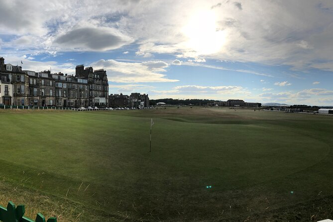 St Andrews and Culross Luxury Day Private Tour - St Andrews Links: Old Course Views and the Swilcan Bridge Photo Moment