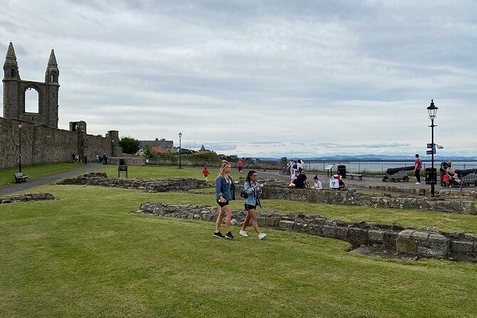 St Andrews History Tours - Stop 5, St Andrews Cathedral, The Catholic Center and the Lost-Treasure Search