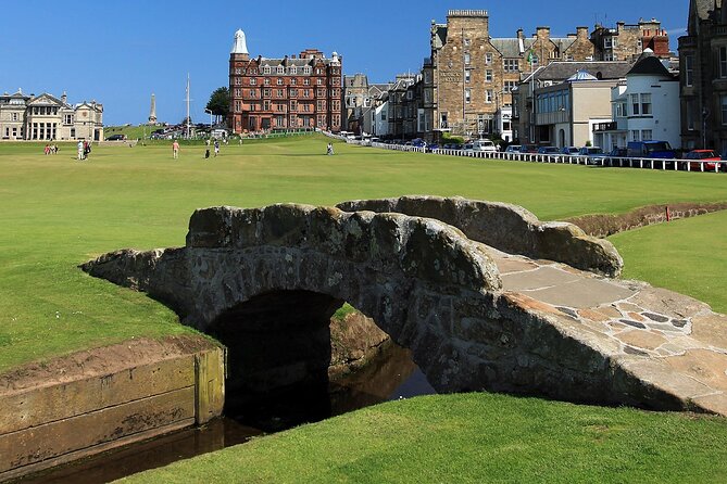 St. Andrews & The Kingdom of Fife Private Guided Tour - South Queensferry: Forth Bridge views and a quick coffee reset