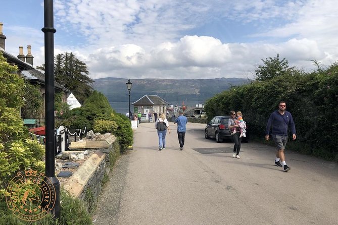 Stirling Castle and Loch Lomond Full-Day Private Tour in a Premium Minivan - Customizing the Day and Working With Your Kilt-Wearing Guide