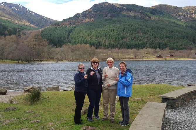 Stirling Castle, Trossachs, Loch Lomond and Whisky Tour - The Drovers Inn Lunch Break: Old Setting, On Your Own Schedule