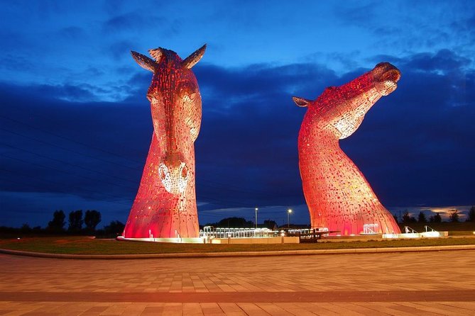 Stirling Luxury Private Day Tour from Edinburgh - The Kelpies and The Helix, 30 minutes with 100-foot drama