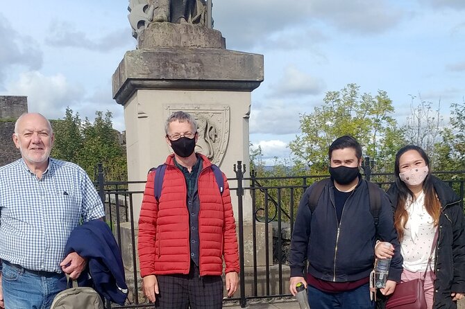 Stirling Old Town Daily Walking Tour (11am & 2pm) - Broad Street, Mary Queen of Scots, and the Small Details You Miss Alone