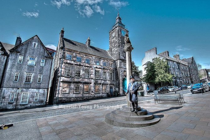 Stirling Old Town Private Walking Tour - Stirling Castle Esplanade Views Without Entrance: The Smart Way to See Royal Power
