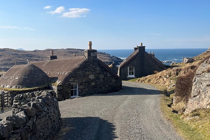 Stornoway: Private Tour Isle of Lewis - Gearrannan Blackhouse Village and Harris Tweed weaving (plus the paid admission)