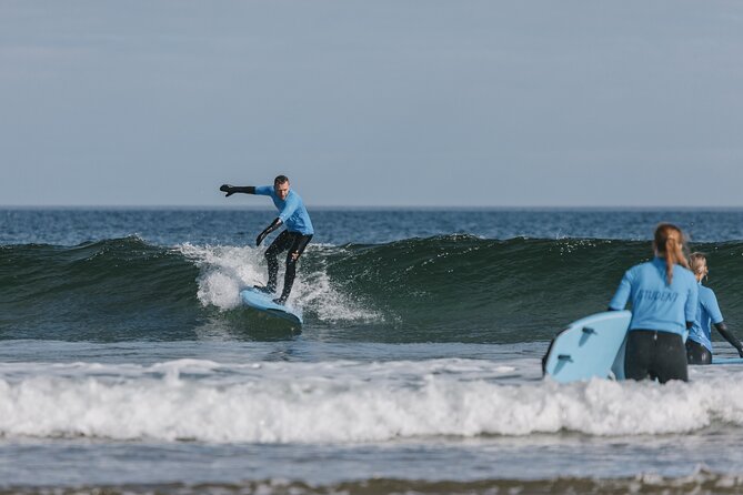 Surfing Class in Cullen Bay - Cullen Bay Surf Lesson: Where to Meet, What You’ll Do, and How It Feels