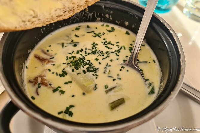 Tailored Premium Edinburgh Food Tour with Highest Quality Dishes - New Town route: switching gears without switching cultures