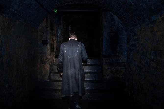 Terror Walking Tour in Edinburgh - The Torture Exhibition Stop: What’s Included and What You Should Expect