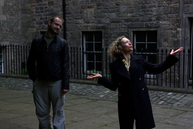The Edinburgh Literary Pub Tour - Outdoor Scenes and Why Weather Matters More Than You Think