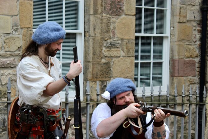The History Behind Outlander Tour - Chessel’s Court and Deacon Brodie: where mischief fits the map