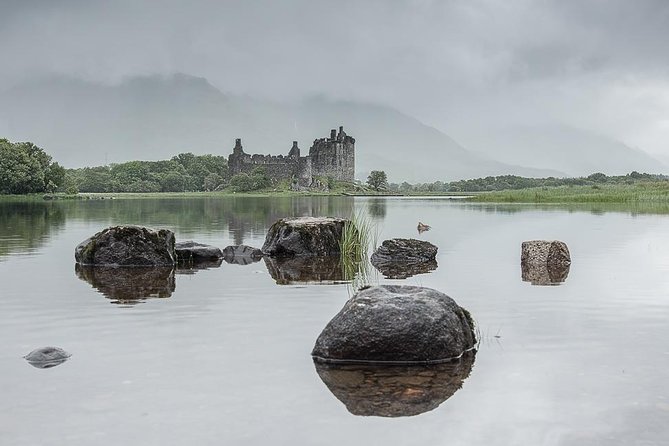 The Scottish Highlands Photography Tour & Workshop - Castle Stalker: romantic water views and strong composition