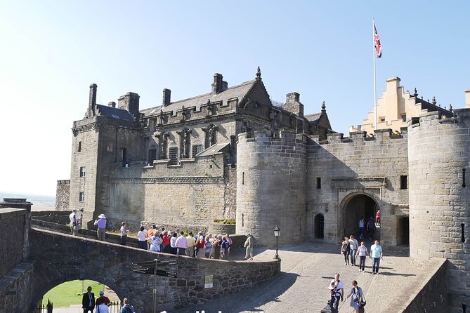 the World Famous Kelpies and Stirling Castle small group tours - The Guide Role: Turning Stops Into a Coherent Scotland Story