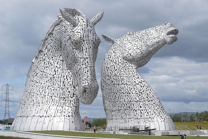 the World Famous Kelpies and Stirling Castle small group tours - Pickup in Edinburgh, Then a Private Drive You Can Count On