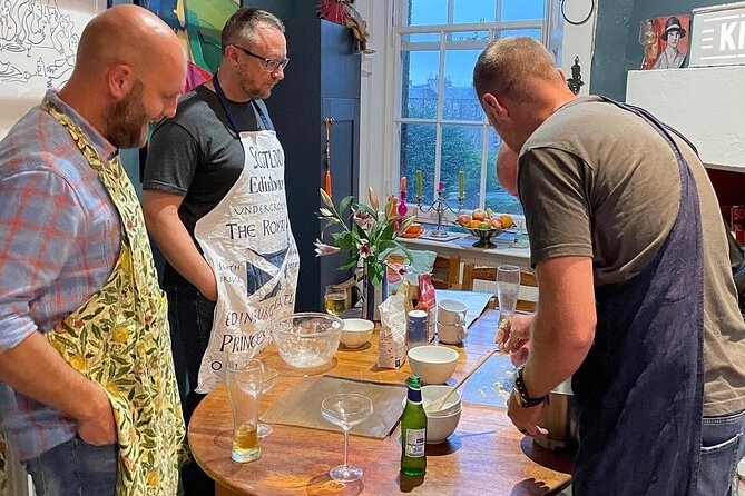 Traditional Scottish Cooking Class & Dinner with Edinburgh Local - The Haggis Dinner in Nell’s Living Room