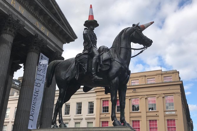 Walking Tour of Glasgow - A 2-hour, actor-led Glasgow intro that actually helps you navigate