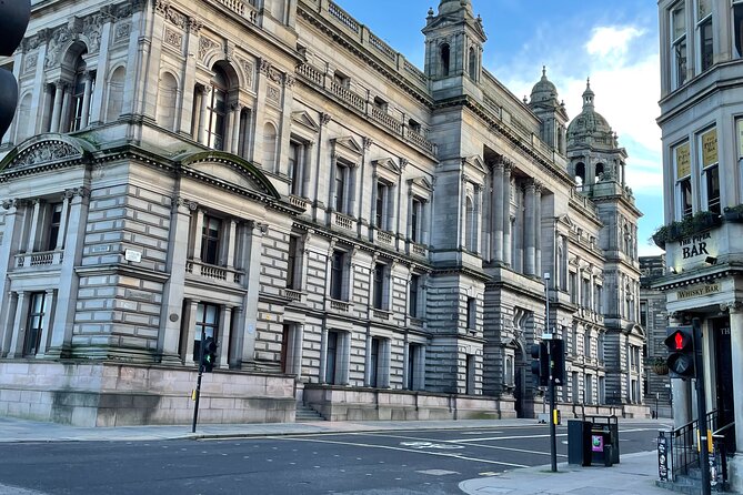 Walking Tour of Glasgow - Stop 1: City Chambers, the marble staircase, and film-set glamour