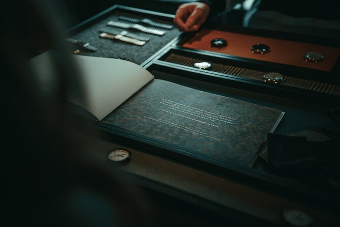 Watch Building Experience - St Andrews - Case Design and Strap Picking: Make Sure You Are Choosing What You’ll Wear